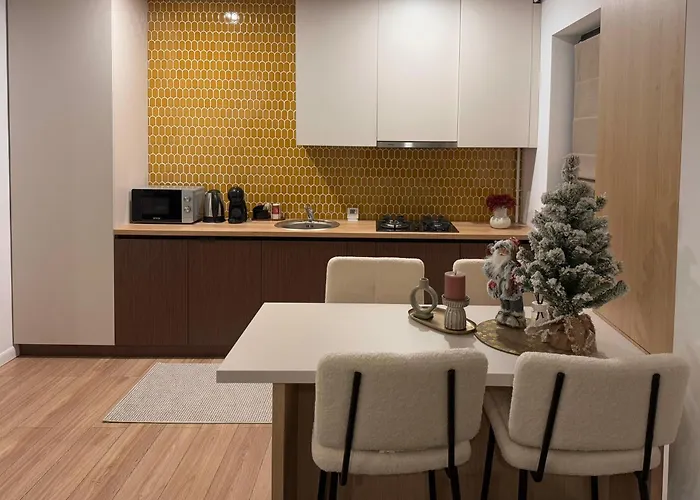 No5district Luxury Daire Craiova